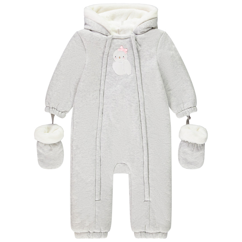 Buzo de felpa para niña con acabados diferentes según la edad  Additional Buzo de felpa para niña con acabados diferentes según la edad