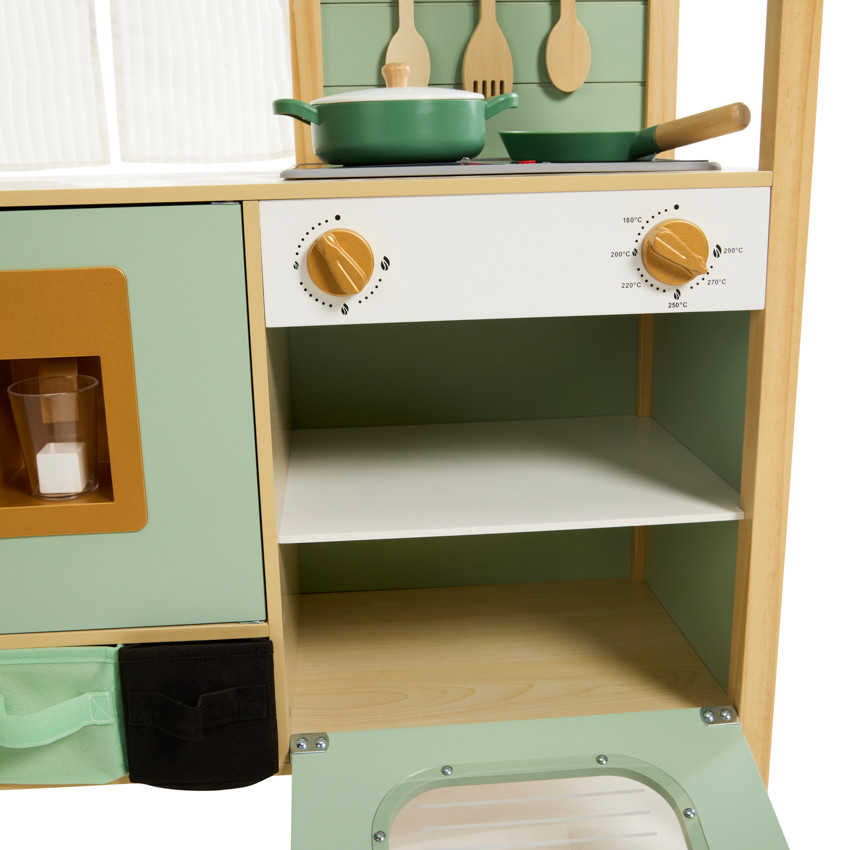 Cocina completa con accesorios de madera 