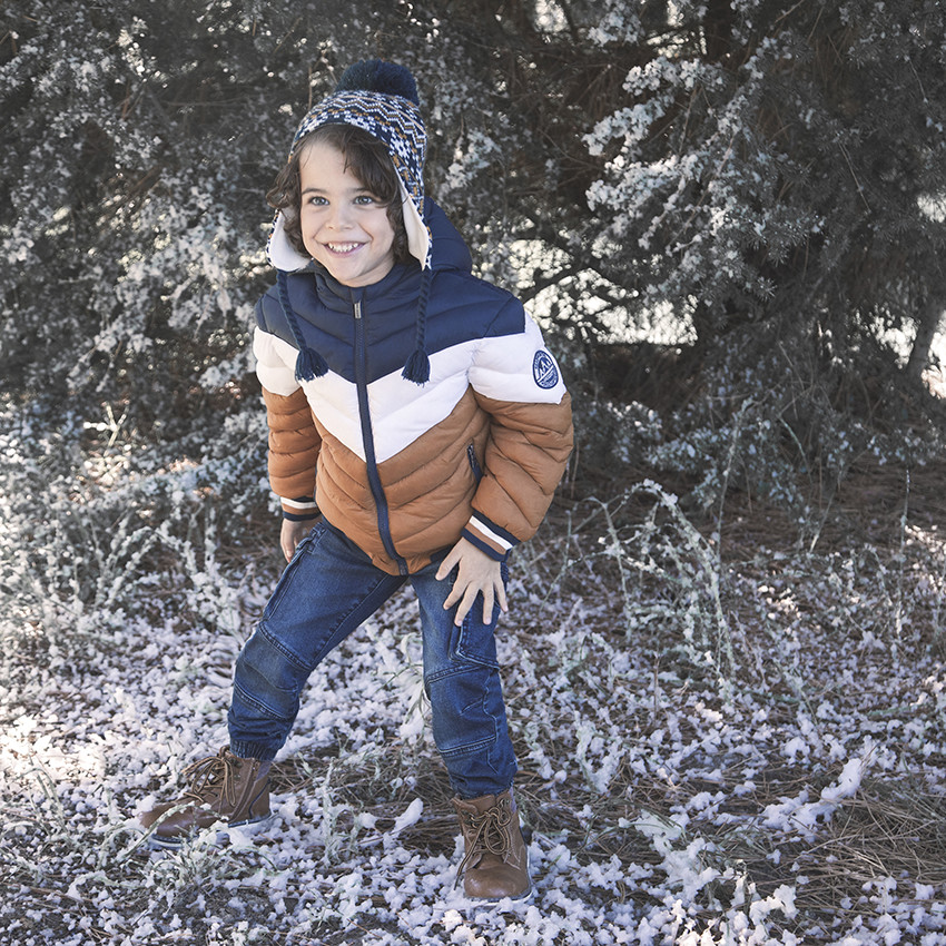 Conjunto con estampado con forro y gorro de snood 