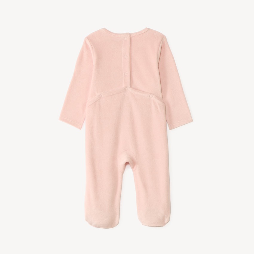 Pijama de niña en terciopelo con estampado lindo. 