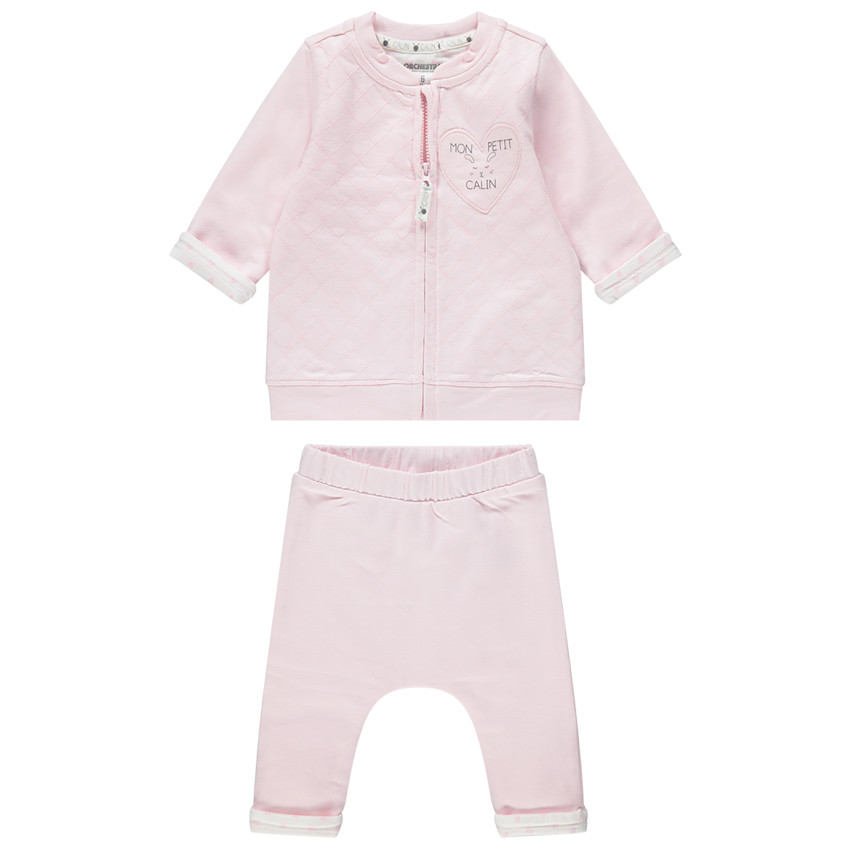 Conjunto con chaleco con cremallera y cruces y pantalón con conejo estampado por detrás 