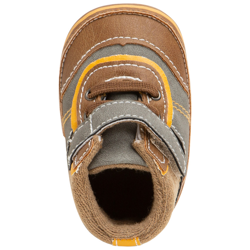 Patucos flexibles de dos materiales con cordones y velcro 