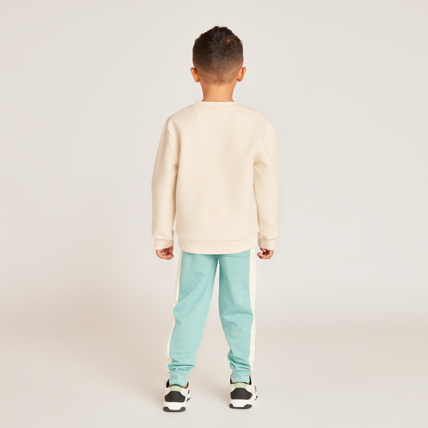 Sudadera de felpa con estampado de skate para niño 