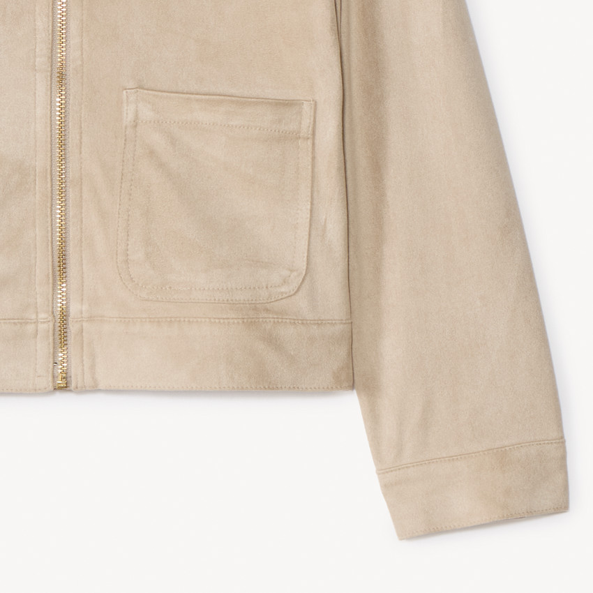 Perfecto de ante con bordados paisley para niña 