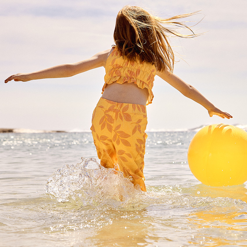 Conjunto 2 piezas total look estampado vegetal niña 