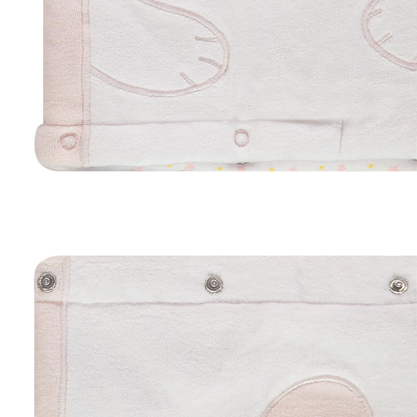 Buzo de terciopelo con animal bordado y orejas en relieve  Additional Buzo de terciopelo con animal bordado y orejas en relieve