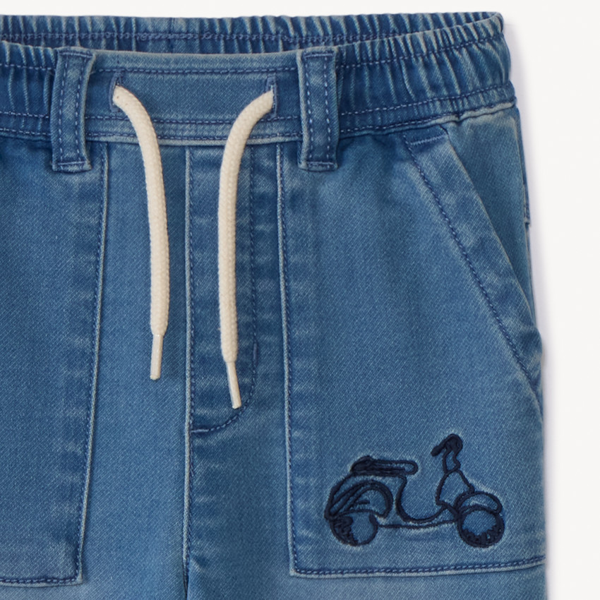 Pantalón cargo tipo vaquero con bordado de scooter para bebé niño 