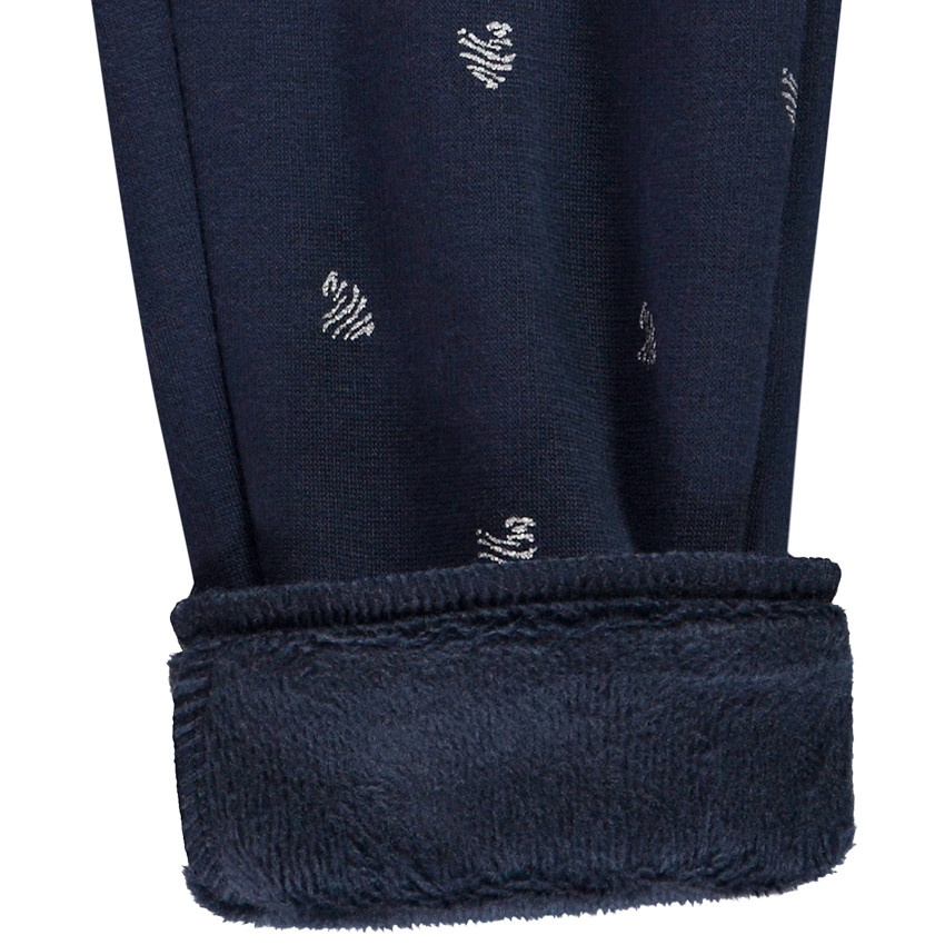 Pantalón de chándal impreso con corazones en contracolado para niña 