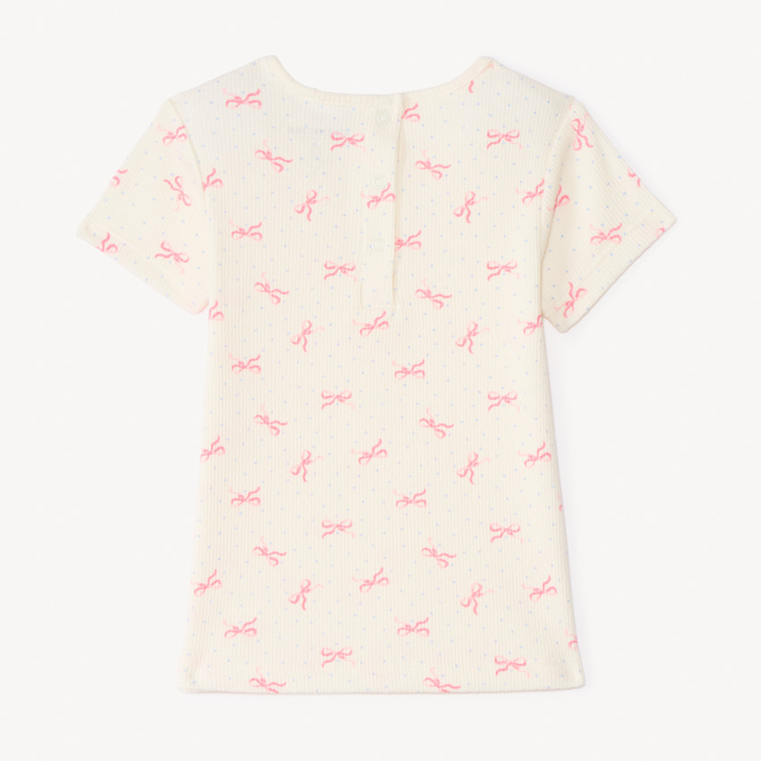 Camiseta de manga corta con estampado de lazo para niña. 