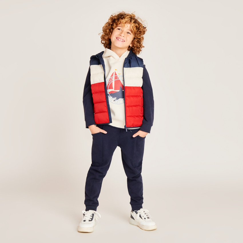 Chaleco acolchado con capucha efecto color block para niño 