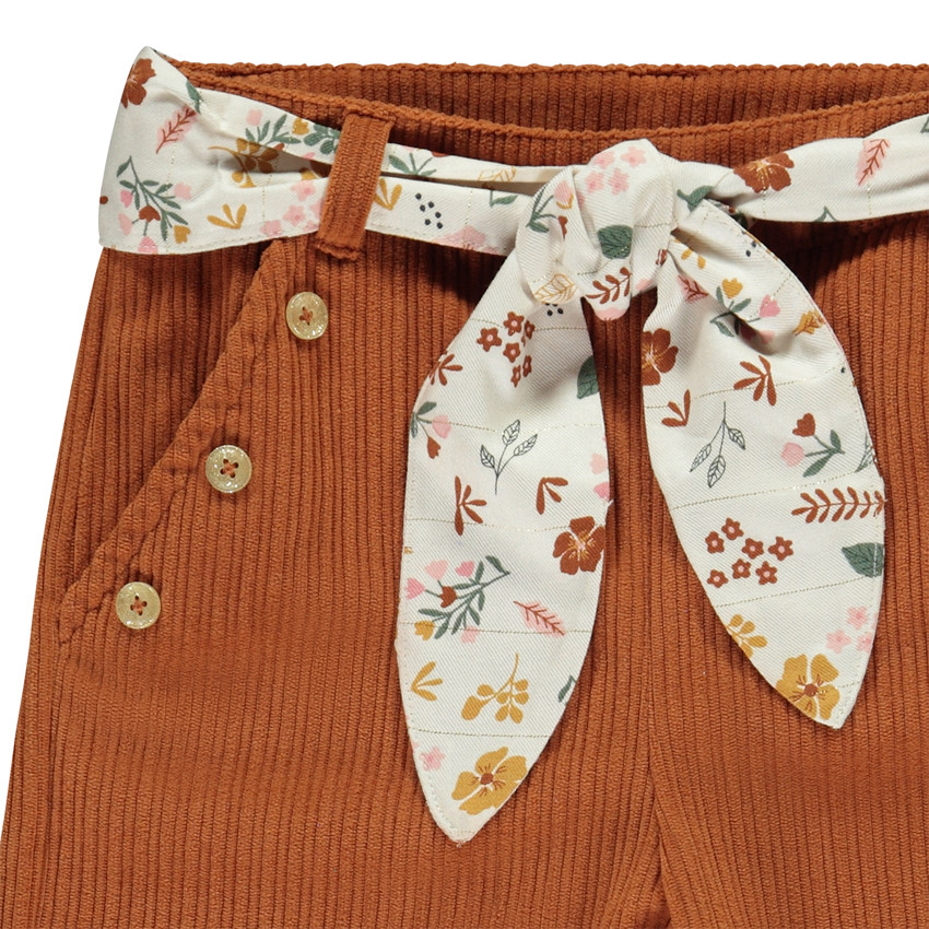 Pantalón acampanado de terciopelo con cinturón para niña 