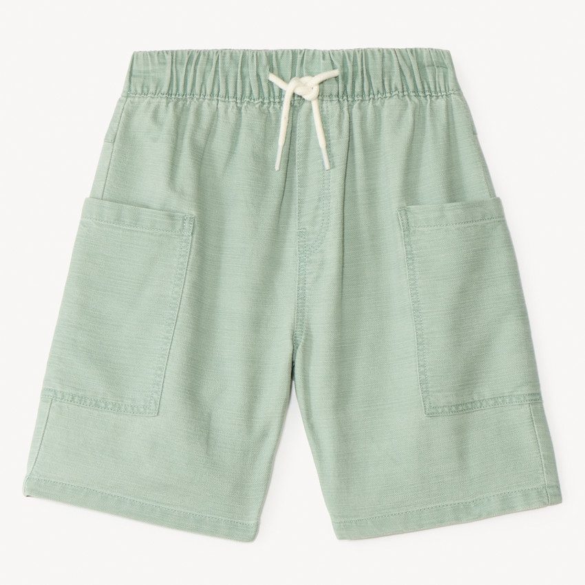 Bermudas lisas con bolsillos de carpintero para niño 