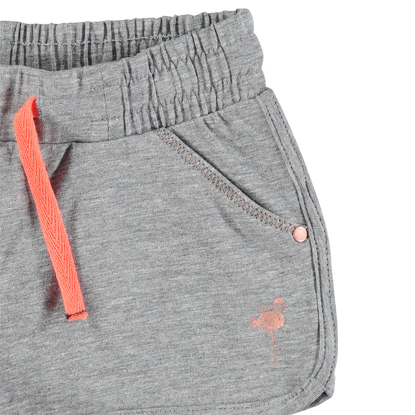 Pantalón corto de punto con flamenco rosa estampado 