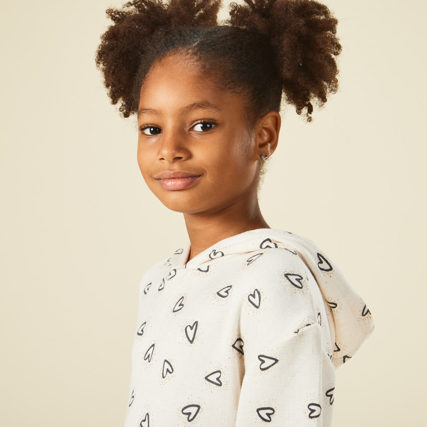 Vestido sudadera con capucha y estampado de corazones para niña 