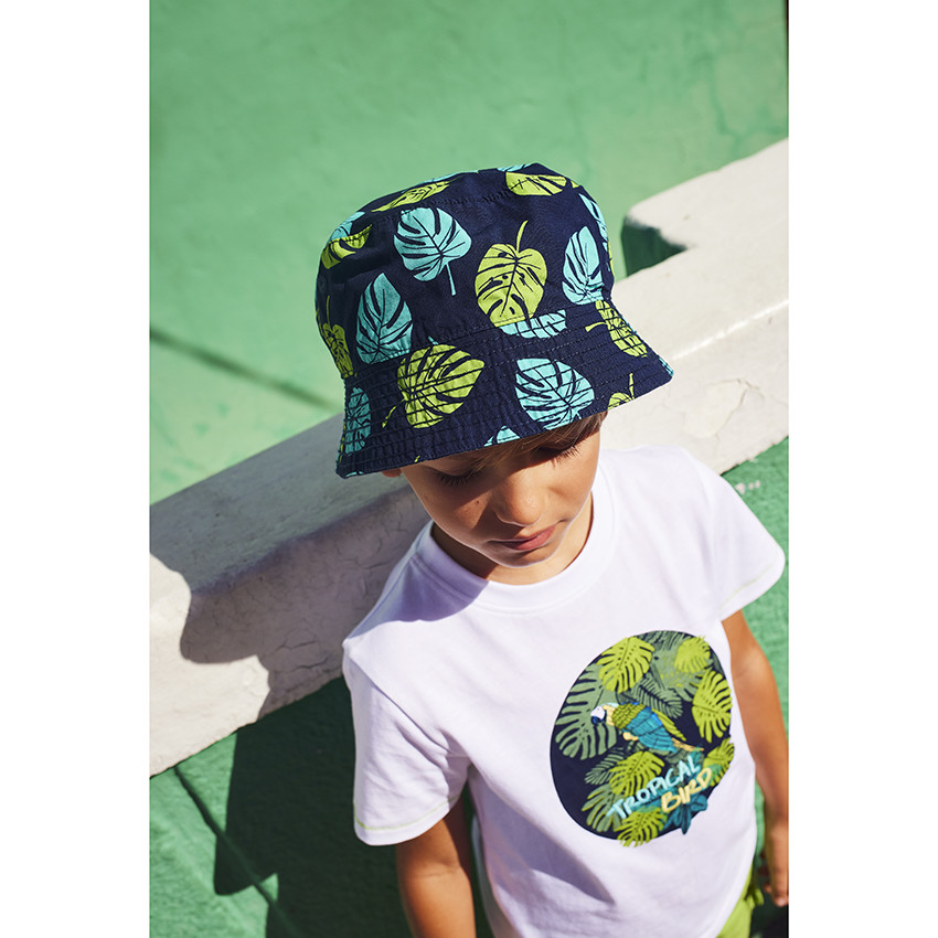 Bob reversible liso/estampado follaje para niño 