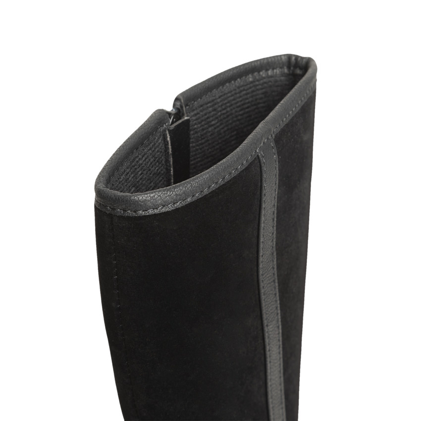 Bota efecto serraje tira con remaches 