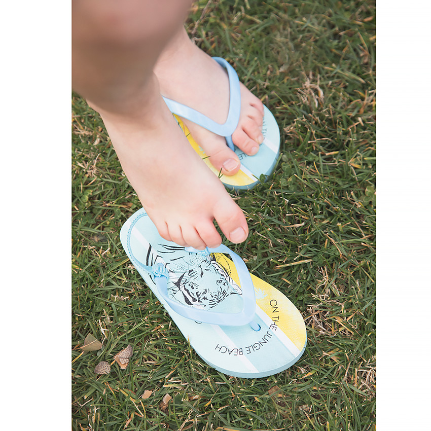 Tongs estampadas de tigre para niño con tira según la edad 