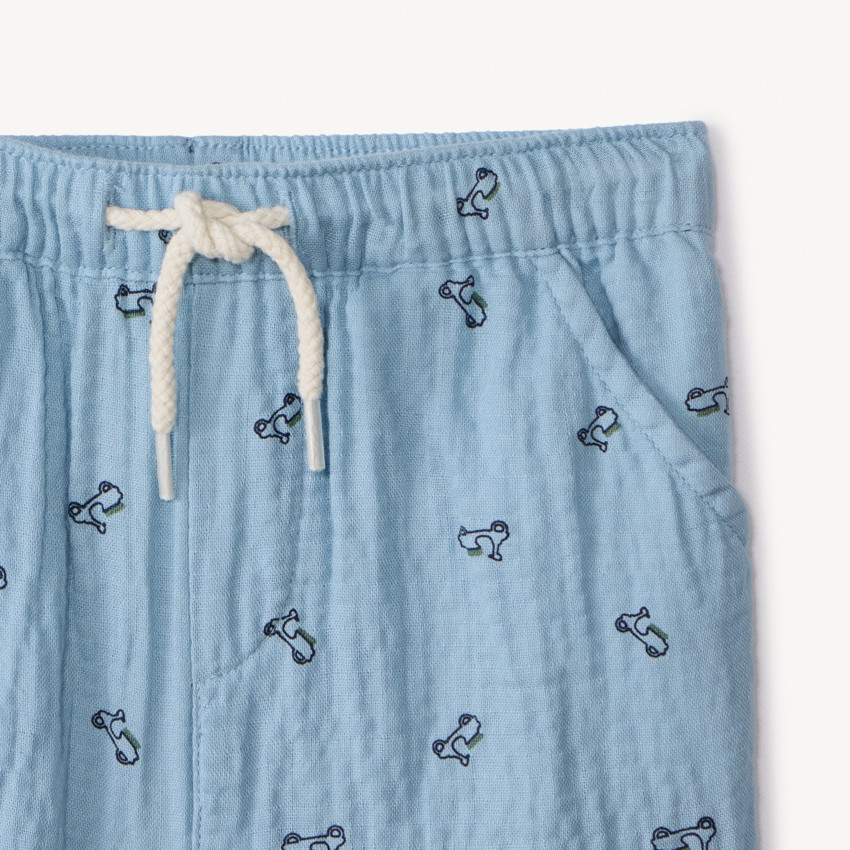 Conjunto de short y camisa de tela estampada Scoot para niño 