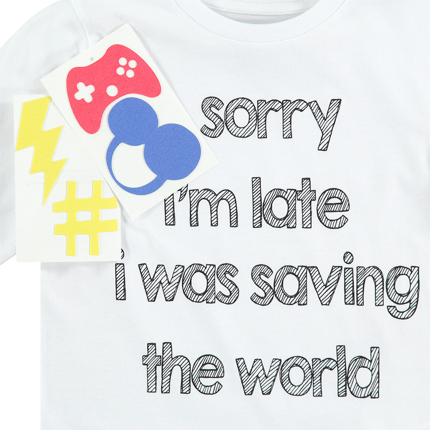 Camiseta de manga larga de punto con mensaje estampado y adhesivos de fantasía 