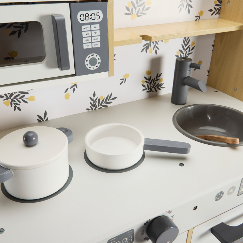 Cocina de madera equipada  Additional Cocina de madera equipada