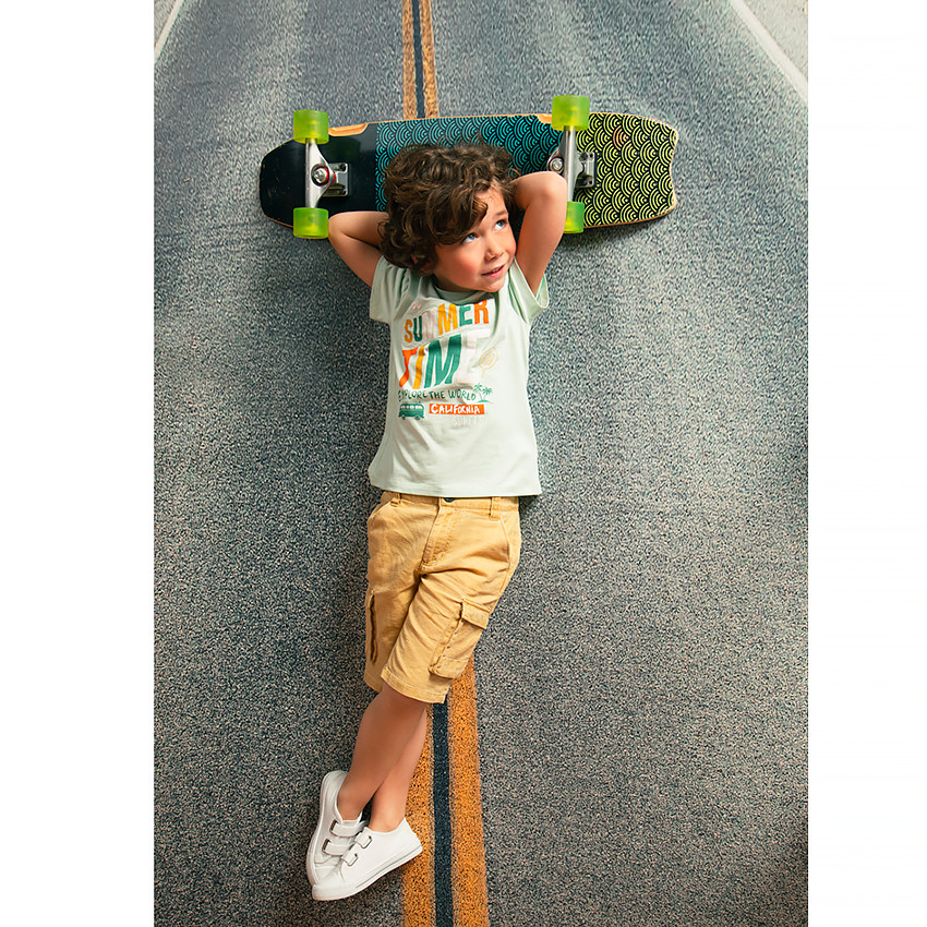 T-shirt manches courtes avec patch appliqué pour garçon 