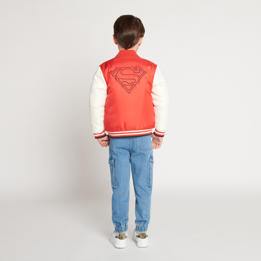 Pantalón cargo con bolsillos para niño 