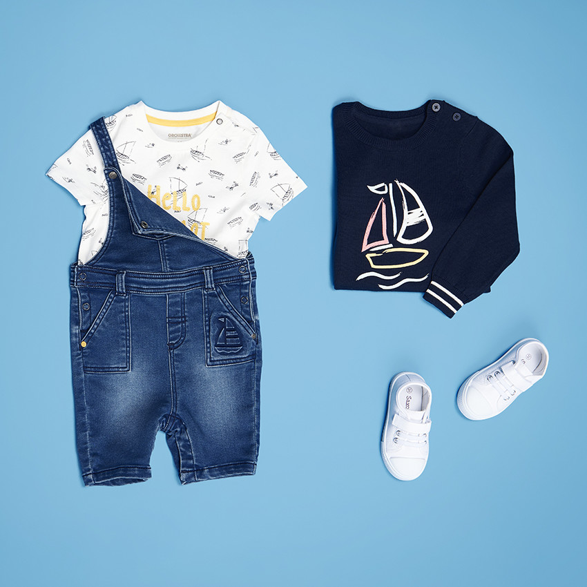 Camiseta de manga corta estampada con barcos para bebé niño 