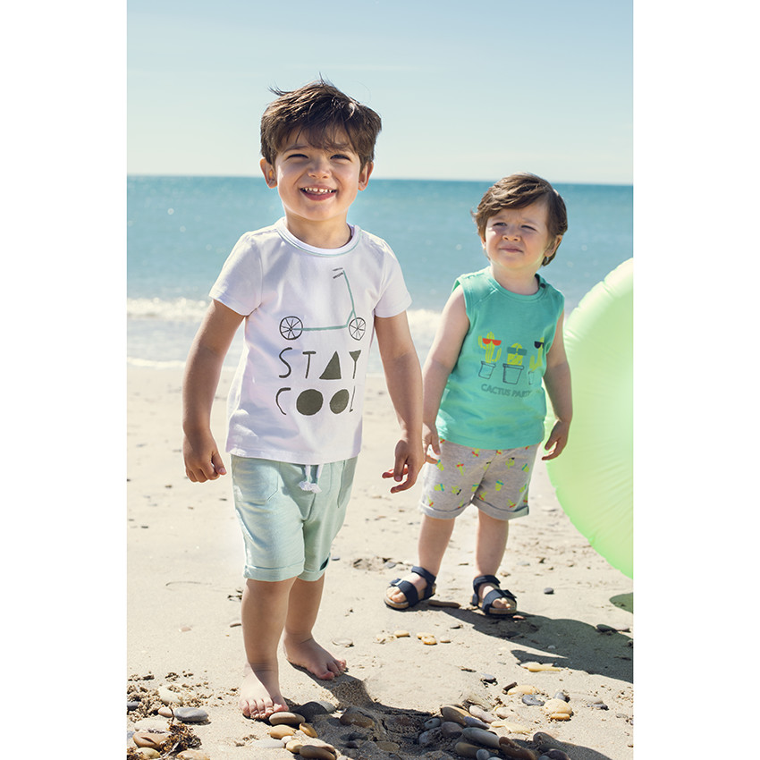 Conjunto camiseta sin mangas y bermudas estampado cactus all-over 