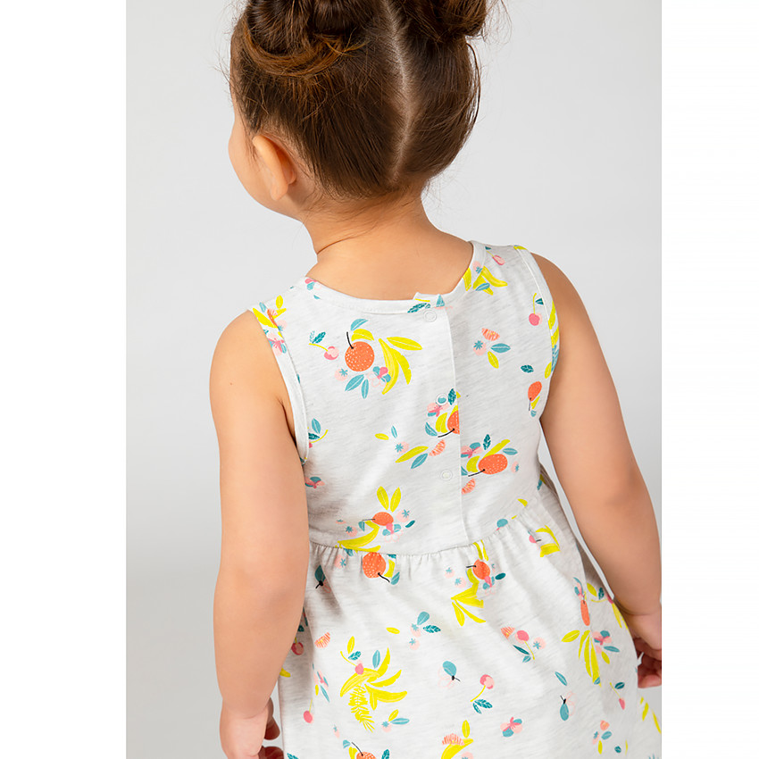 Pack de 3 vestidos de punto para niña.  Additional Pack de 3 vestidos de punto para niña.