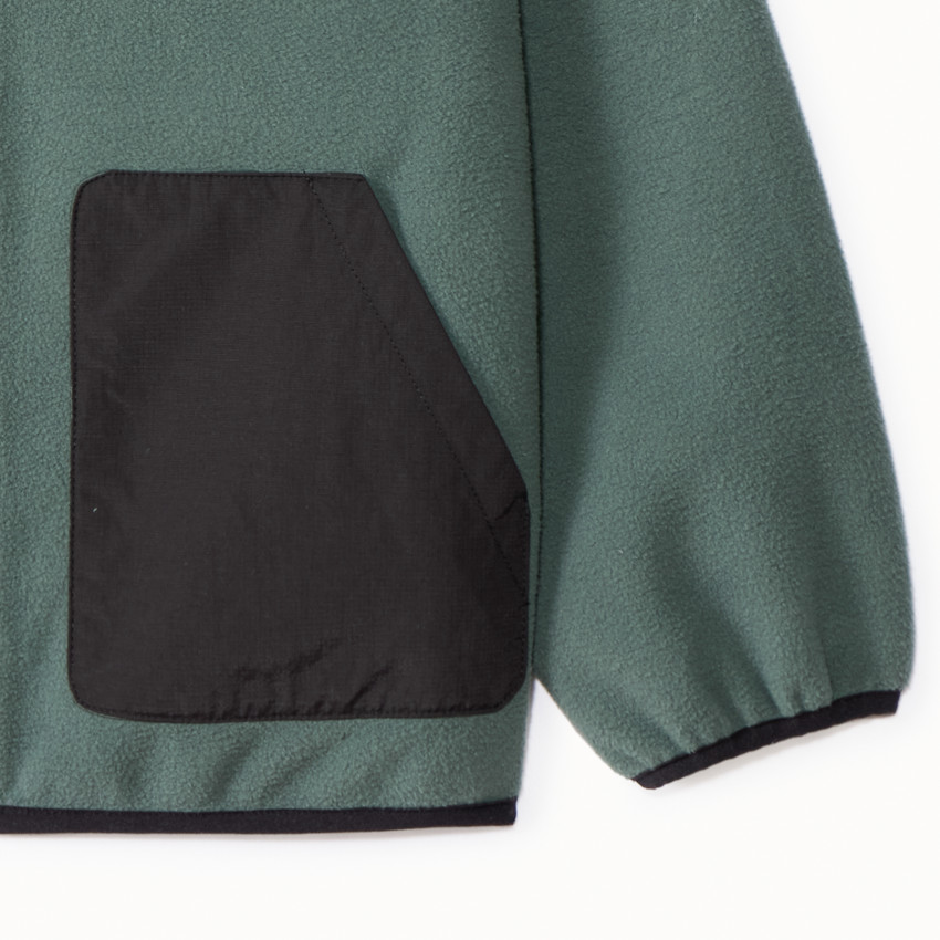 Gilet en polaire contrecollé et capuche + broderie pour garçon  