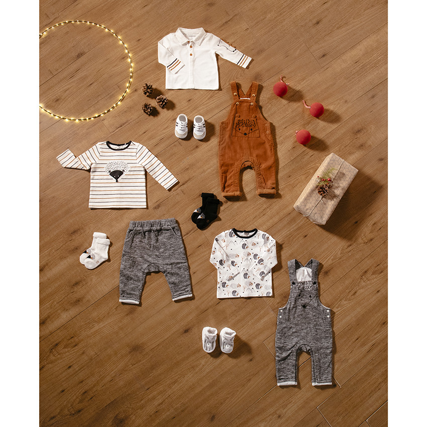 Salopette longue en velours côtelé et poche kangourou 