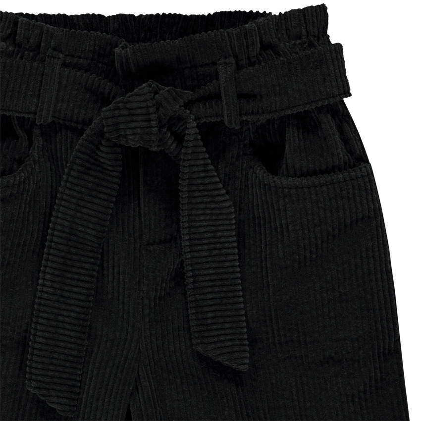 Pantalón slim de terciopelo con cinturón para niña 