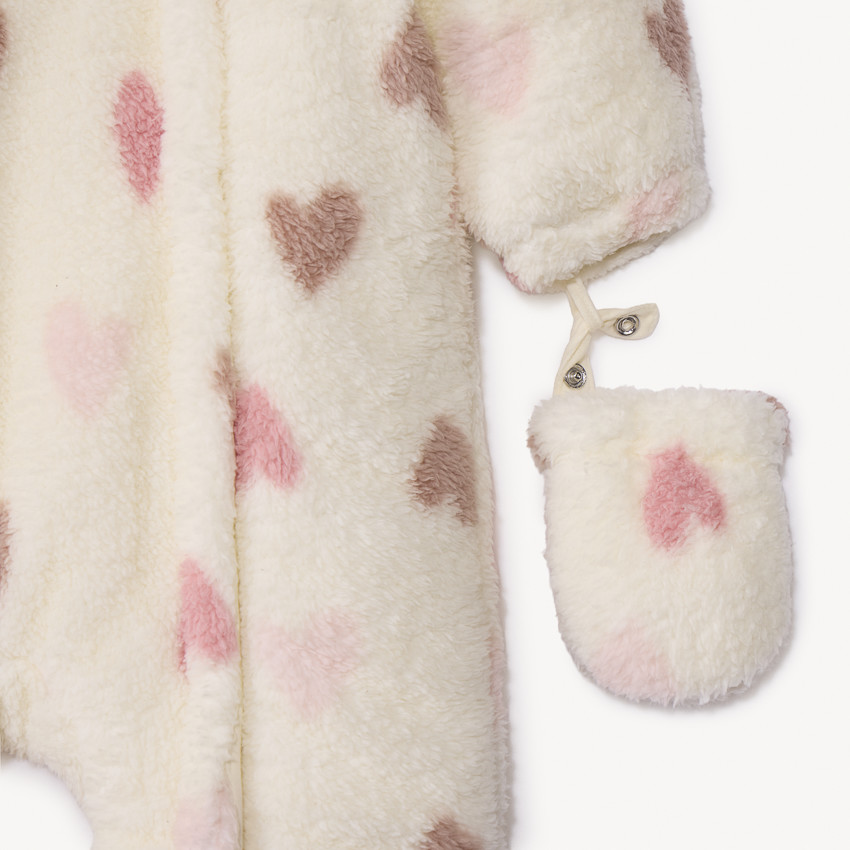 Combi-pilote sherpa imprimé cœurs pour bébé fille avec finitions différentes selon l'âge 