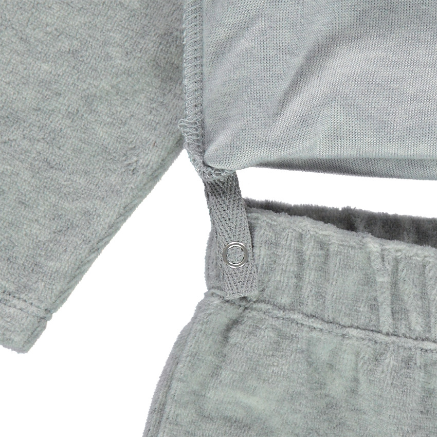 Pijama de terciopelo con zorros estampados 