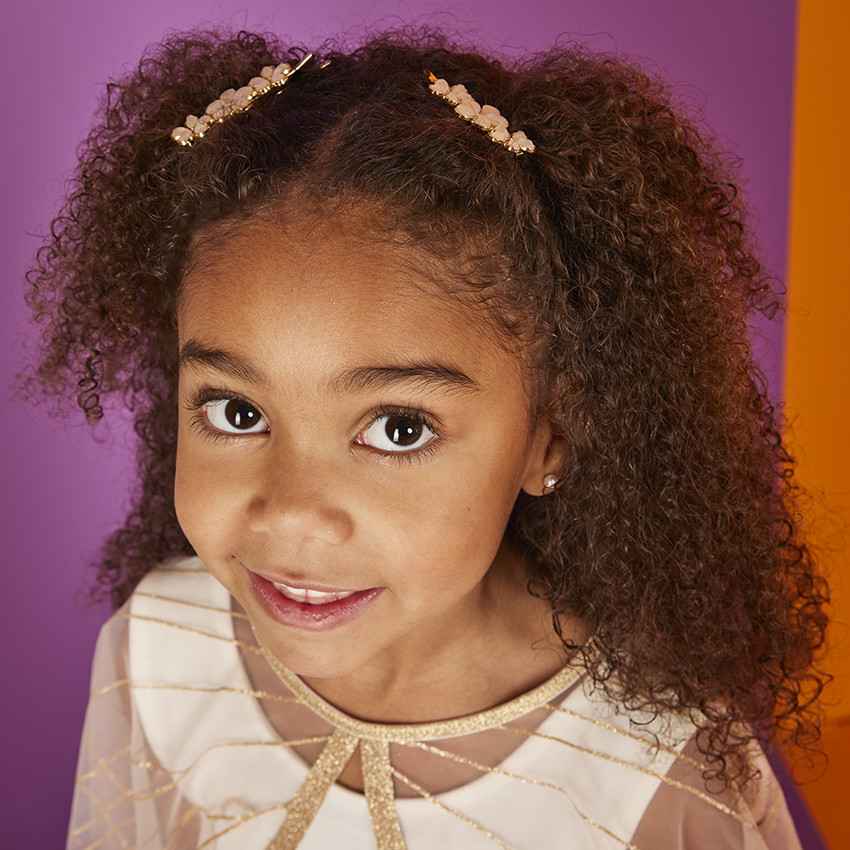 Pack de 2 horquillas de flores con efecto nacarado para niña 