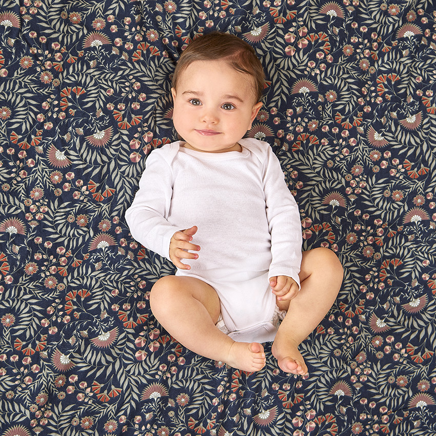 Pack de 5 bodies de manga larga blancos para bebé 