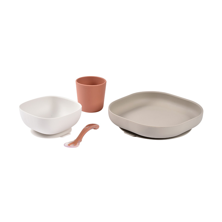 Set de comida de 4 piezas en silicona terracota. 