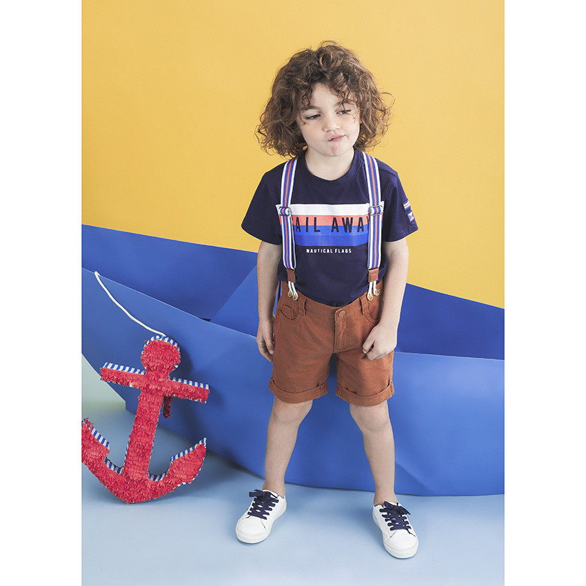 Camiseta de manga corta con rayas que contrastan 