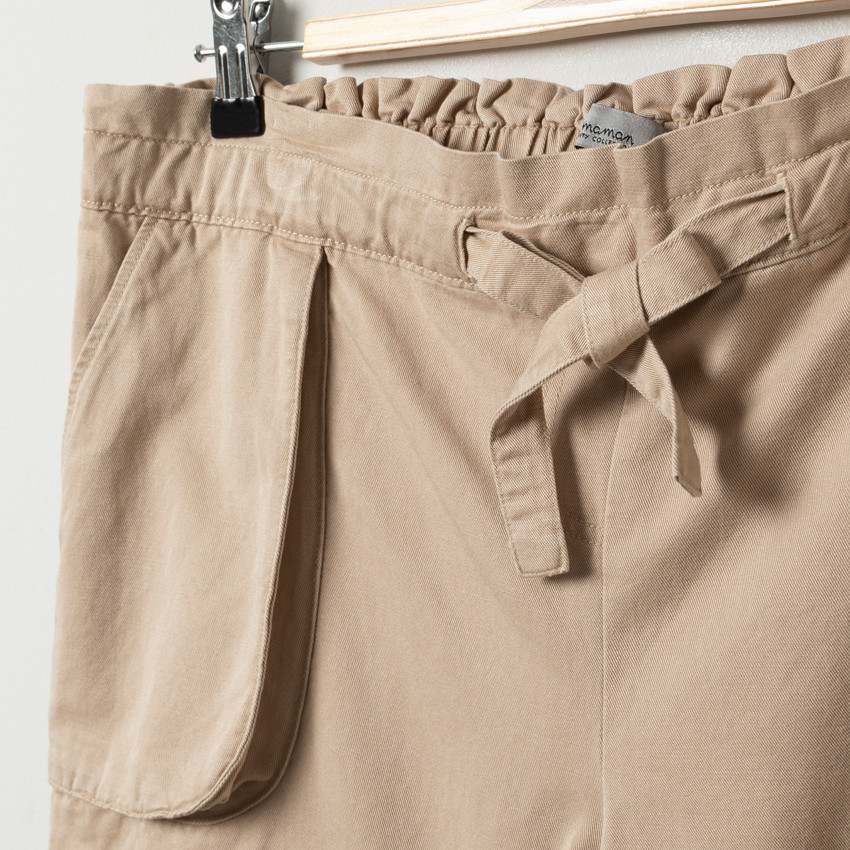 Short de embarazo de tela ligera de tiro bajo 