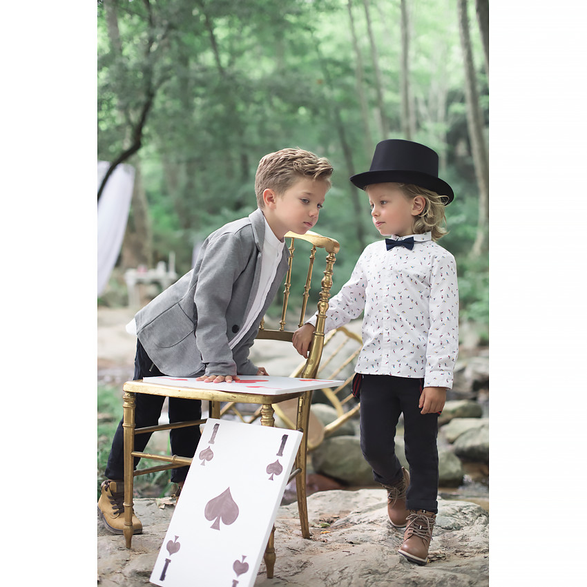 Pantalón de terciopelo con tachuelas de fantasía y efecto arrugado 