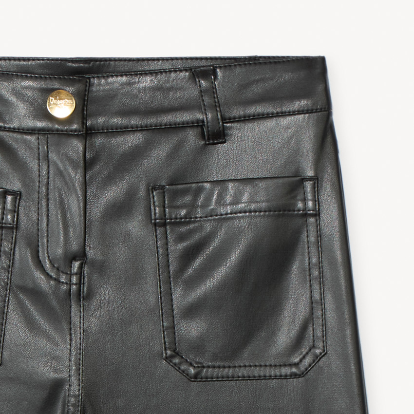 Pantalón liso negro de polipiel para niña 