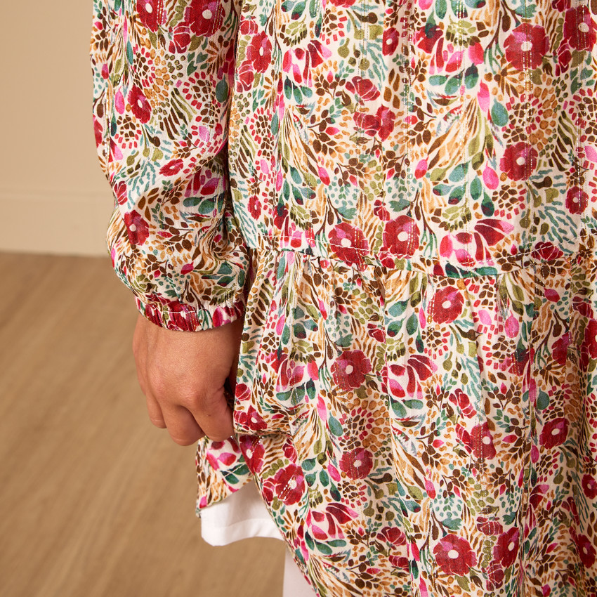 Vestido de flores sin cuello y manga larga para niña 
