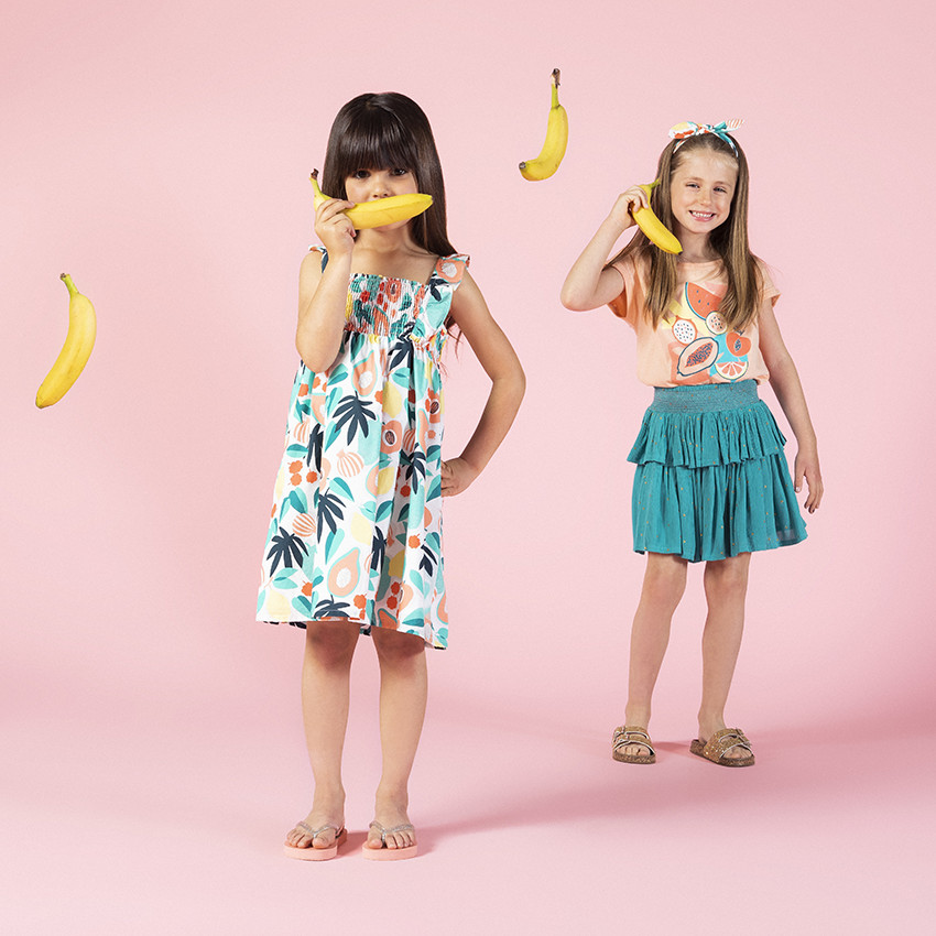 Camiseta manga corta estampado frutas 