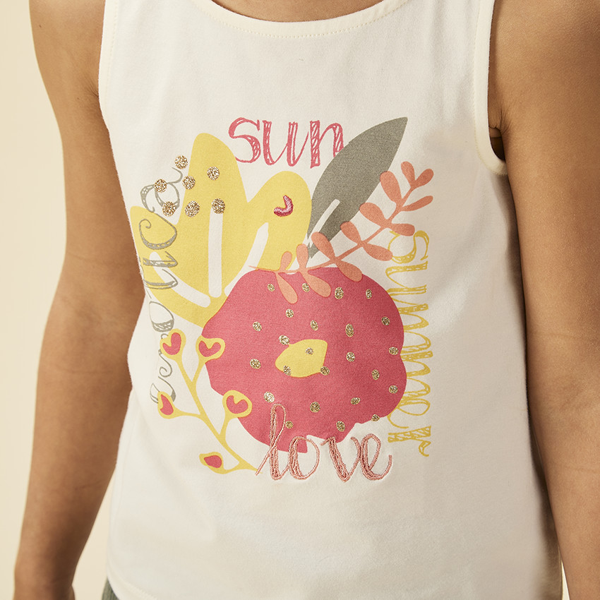 Conjunto de blusa sin mangas y short estampado para niña 