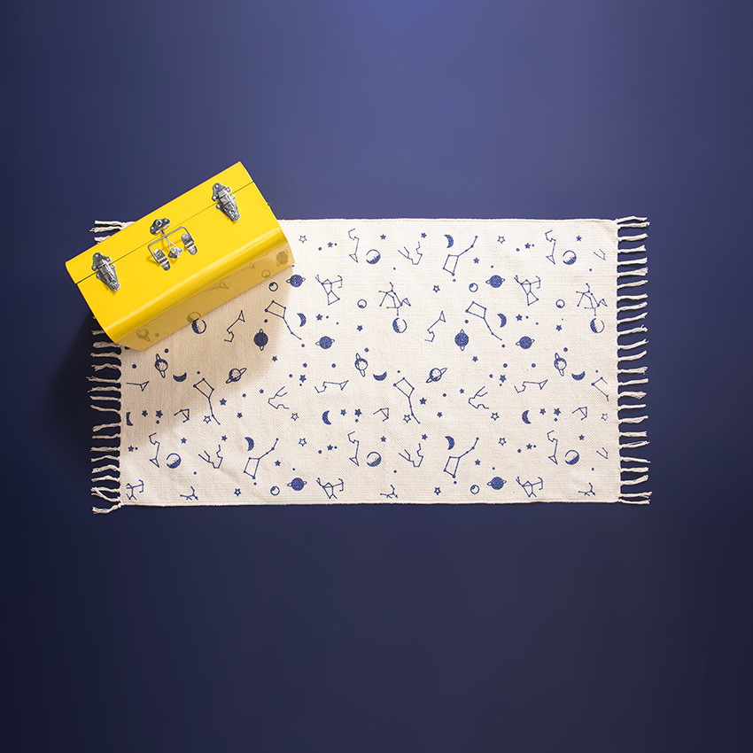 Alfombra de habitación tejida con estampado de planetas 