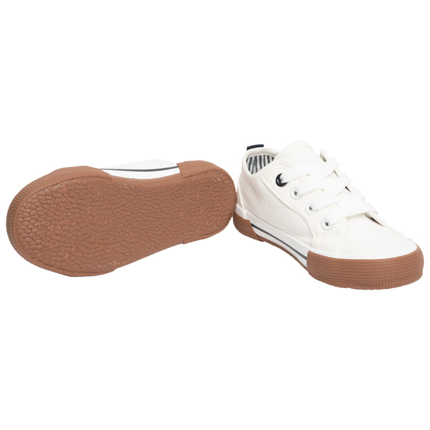 Zapatillas de lona con cordones para niño  Additional Zapatillas de lona con cordones para niño