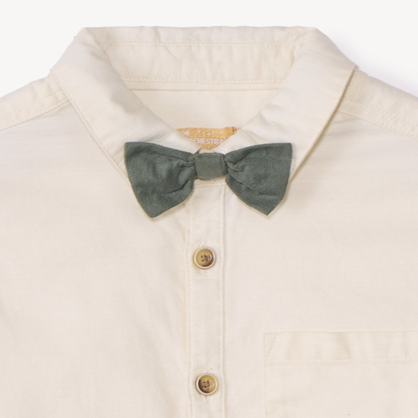 Camisa de manga corta lisa con pajarita desmontable para niño 