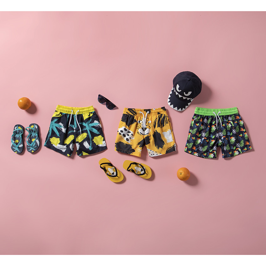 Chanclas estampadas de palmera para niño  Additional Chanclas estampadas de palmera para niño