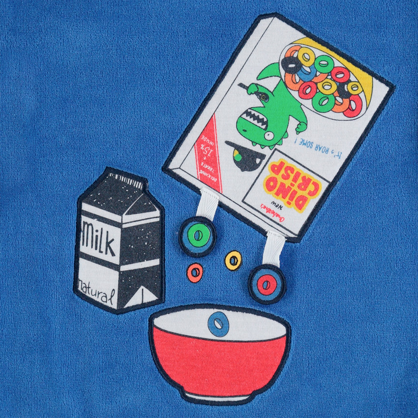 Pyjama en velours avec paquet de céréales printé 