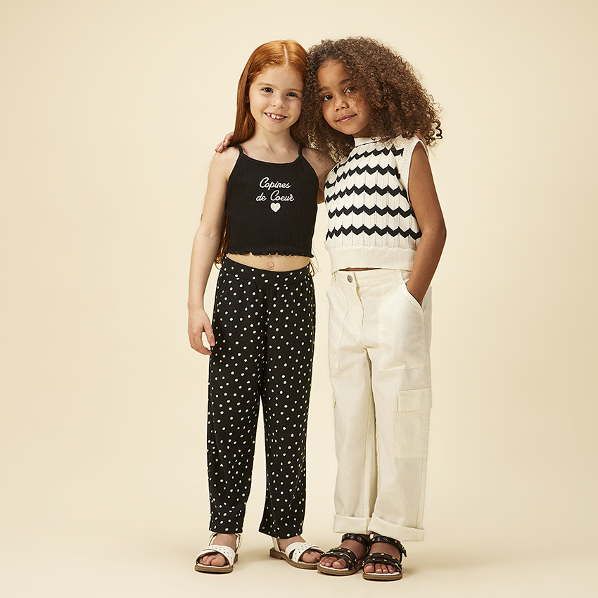 Pantalón estampado de lunares para niña 